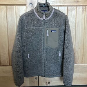 Lightly worn Patagonia Classic Retro-X Fleece